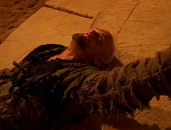 extant_XenaWarriorPrincess_1x14-AFistfulofDinars_03548