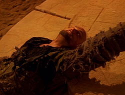 extant_XenaWarriorPrincess_1x14-AFistfulofDinars_03551