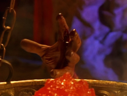 extant_XenaWarriorPrincess_1x14-AFistfulofDinars_03560