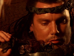 extant_XenaWarriorPrincess_1x14-AFistfulofDinars_03612