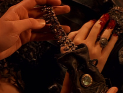 extant_XenaWarriorPrincess_1x14-AFistfulofDinars_03633