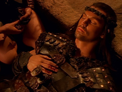 extant_XenaWarriorPrincess_1x14-AFistfulofDinars_03674