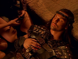 extant_XenaWarriorPrincess_1x14-AFistfulofDinars_03678