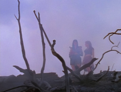 extant_XenaWarriorPrincess_1x14-AFistfulofDinars_03713