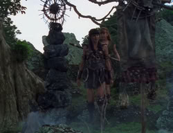 extant_XenaWarriorPrincess_2x01-OrphanOfWar_00042