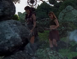 extant_XenaWarriorPrincess_2x01-OrphanOfWar_00047