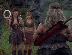 extant_XenaWarriorPrincess_2x01-OrphanOfWar_00216