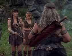 extant_XenaWarriorPrincess_2x01-OrphanOfWar_00218