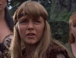 extant_XenaWarriorPrincess_2x01-OrphanOfWar_00274