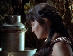 extant_XenaWarriorPrincess_2x01-OrphanOfWar_00786