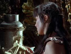 extant_XenaWarriorPrincess_2x01-OrphanOfWar_00788