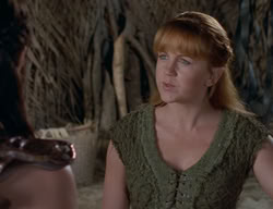 extant_XenaWarriorPrincess_2x01-OrphanOfWar_00874