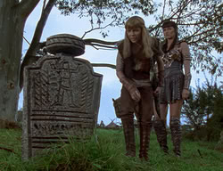 extant_XenaWarriorPrincess_2x01-OrphanOfWar_01068