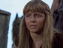 extant_XenaWarriorPrincess_2x01-OrphanOfWar_01104