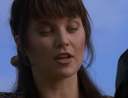 extant_XenaWarriorPrincess_2x01-OrphanOfWar_01226