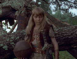extant_XenaWarriorPrincess_2x01-OrphanOfWar_01305