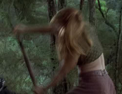extant_XenaWarriorPrincess_2x01-OrphanOfWar_01357