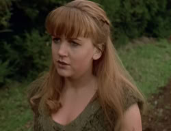 extant_XenaWarriorPrincess_2x01-OrphanOfWar_01384