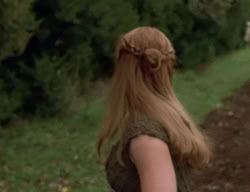 extant_XenaWarriorPrincess_2x01-OrphanOfWar_01386