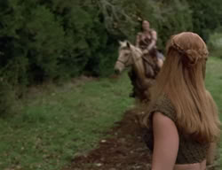 extant_XenaWarriorPrincess_2x01-OrphanOfWar_01388