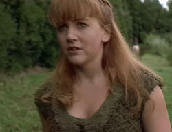 extant_XenaWarriorPrincess_2x01-OrphanOfWar_01425