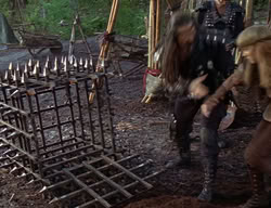 extant_XenaWarriorPrincess_2x01-OrphanOfWar_01450