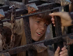 extant_XenaWarriorPrincess_2x01-OrphanOfWar_01465