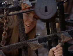 extant_XenaWarriorPrincess_2x01-OrphanOfWar_01470