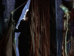 extant_XenaWarriorPrincess_2x01-OrphanOfWar_01508