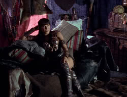 extant_XenaWarriorPrincess_2x01-OrphanOfWar_01529