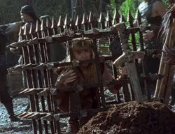 extant_XenaWarriorPrincess_2x01-OrphanOfWar_01739