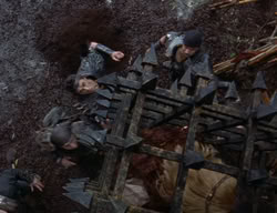 extant_XenaWarriorPrincess_2x01-OrphanOfWar_01847