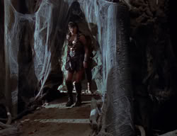 extant_XenaWarriorPrincess_2x01-OrphanOfWar_01941