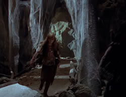 extant_XenaWarriorPrincess_2x01-OrphanOfWar_01945