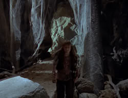 extant_XenaWarriorPrincess_2x01-OrphanOfWar_01946