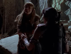 extant_XenaWarriorPrincess_2x01-OrphanOfWar_01954