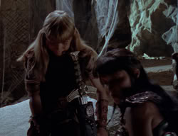 extant_XenaWarriorPrincess_2x01-OrphanOfWar_01991