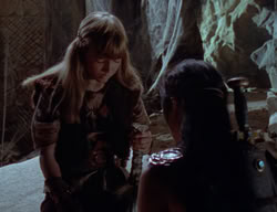 extant_XenaWarriorPrincess_2x01-OrphanOfWar_02018