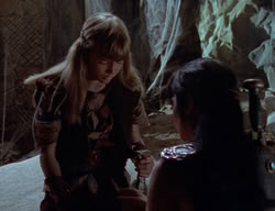 extant_XenaWarriorPrincess_2x01-OrphanOfWar_02020