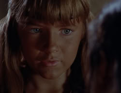 extant_XenaWarriorPrincess_2x01-OrphanOfWar_02053