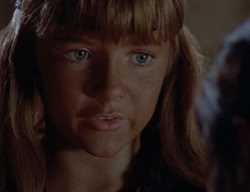 extant_XenaWarriorPrincess_2x01-OrphanOfWar_02095