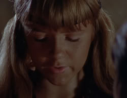 extant_XenaWarriorPrincess_2x01-OrphanOfWar_02124