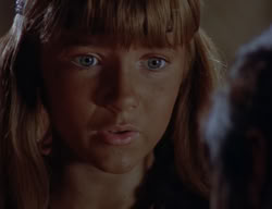extant_XenaWarriorPrincess_2x01-OrphanOfWar_02135