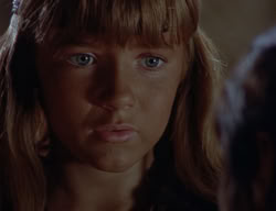 extant_XenaWarriorPrincess_2x01-OrphanOfWar_02139