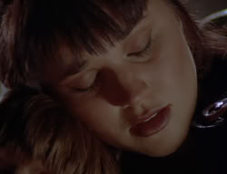 extant_XenaWarriorPrincess_2x01-OrphanOfWar_02234