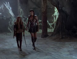 extant_XenaWarriorPrincess_2x01-OrphanOfWar_02307