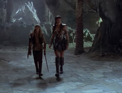 extant_XenaWarriorPrincess_2x01-OrphanOfWar_02309