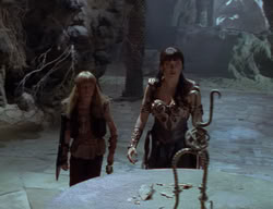 extant_XenaWarriorPrincess_2x01-OrphanOfWar_02314