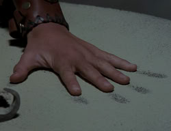 extant_XenaWarriorPrincess_2x01-OrphanOfWar_02355