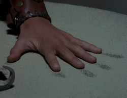 extant_XenaWarriorPrincess_2x01-OrphanOfWar_02356